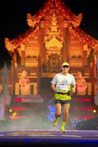 BIB: 288
                            <button type="button" onclick="openModal(22470073)" class="btn btn-primary btn-sm float-right btn-popup" data-toggle="modal" data-target=".modal-high-quality">
                        <i class="fas fa-shopping-cart"></i> Add to Cart
                    </button>
                                            <button type="button" onclick="isThisMe(22470073, true)" class="btn btn-success btn-sm float-right btn-popup btn-isme hidden" data-toggle="tooltip" data-placement="bottom" title="นี่คือรูปของคุณใช่ไหม คลิกที่นี่เพื่อเอาเข้าอัลบั้ม">
                        <i class="fas fa-plus"></i> Add to album
                    </button>
                    <button type="button" onclick="isThisMe(22470073, false)" class="btn btn-warning btn-sm float-right btn-popup btn-isnotme hidden">
                        <i class="fas fa-ban"></i> Remove from album
                    </button>